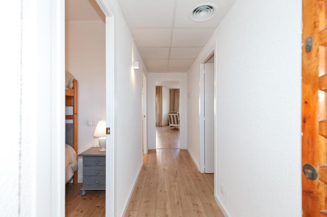 Apartamento Vora Mar 33 กัมบริลส์ ภายนอก รูปภาพ