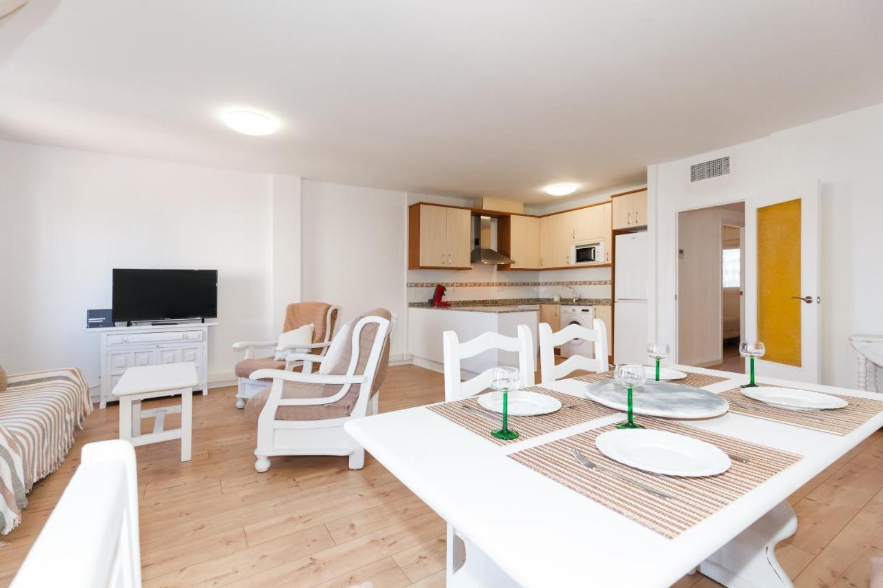 Apartamento Vora Mar 33 กัมบริลส์ ภายนอก รูปภาพ